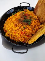 Arroz Con Mariscos la Cueva Con Camarones Calamares Dorado Almejas Y Mejillones
